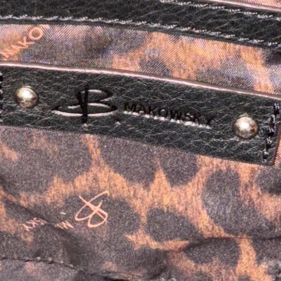 B. Makowsky Black Pebble Leather Shoulder Bag A93569 - Picture 5 of 8